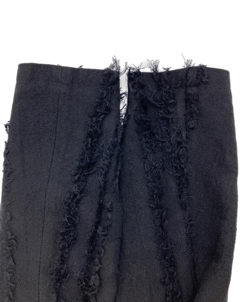 D.HYGEN（ディーハイゲン）D.HYGEN (ディーハイゲン) ウールSCABブロークンストライプジャガードフーデットハーフコート ブラック サイズ:3 未使用品の古着・服飾アイテム