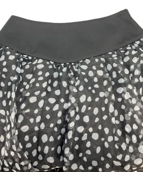 BORDERS at BALCONY（ボーダーズアットバルコニー）BORDERS AT BALCONY (ボーダーズアットバルコニー) オーガンジープリントスカート ブラック サイズ:36の古着・服飾アイテム