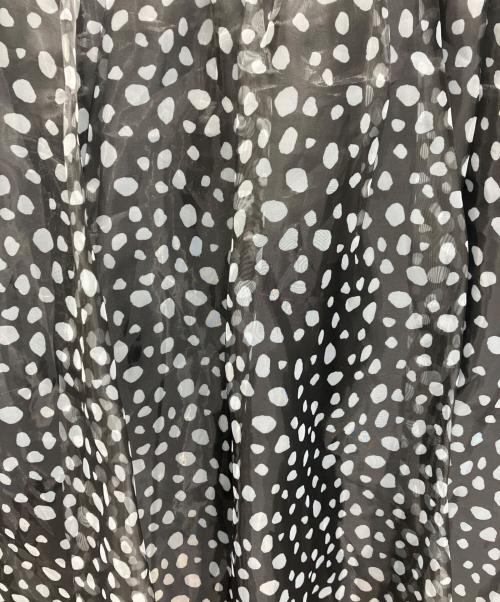 BORDERS at BALCONY（ボーダーズアットバルコニー）BORDERS AT BALCONY (ボーダーズアットバルコニー) オーガンジープリントスカート ブラック サイズ:36の古着・服飾アイテム