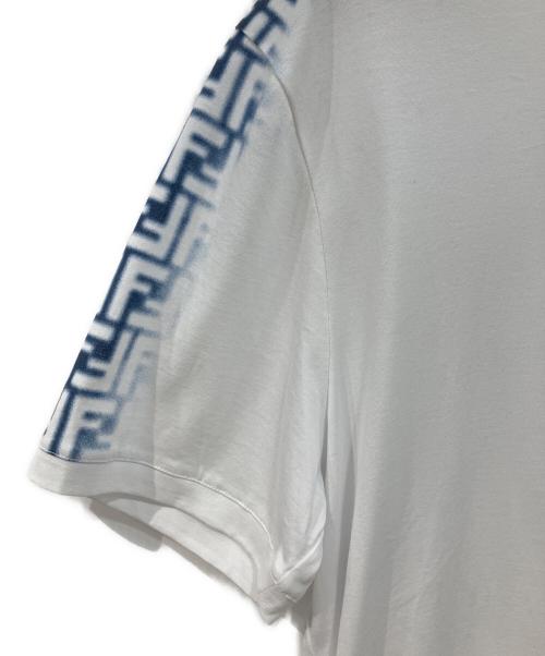 FENDI（フェンディ）FENDI (フェンディ) FFモノグラム グラデーションTシャツ ホワイト×ブルー サイズ:XLの古着・服飾アイテム