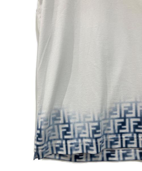 FENDI（フェンディ）FENDI (フェンディ) FFモノグラム グラデーションTシャツ ホワイト×ブルー サイズ:XLの古着・服飾アイテム