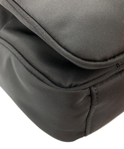 GIVENCHY（ジバンシィ）GIVENCHY (ジバンシィ) 4G ライト ダブル ポーチ メッセンジャー バッグ ブラックの古着・服飾アイテム