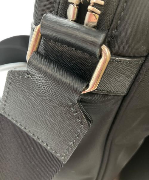 GIVENCHY（ジバンシィ）GIVENCHY (ジバンシィ) 4G ライト ダブル ポーチ メッセンジャー バッグ ブラックの古着・服飾アイテム