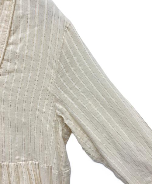 ne quittez pas（ヌキテパ）ne quittez pas (ヌキテパ) Cotton Lurex Stripe Tiered Dress ベージュ サイズ:Mの古着・服飾アイテム