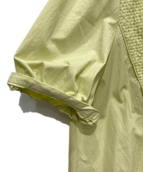 UNITED ARROWS（ユナイテッドアローズ）UNITED ARROWS (ユナイテッドアローズ) エンブロイダリー コンビ ショートスリーブ ブラウス　1516-162-1577 イエロー サイズ:Freeの古着・服飾アイテム