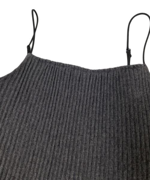 Snidel（スナイデル）Snidel (スナイデル) プリーツバリエキャミワンピース グレー サイズ:1の古着・服飾アイテム