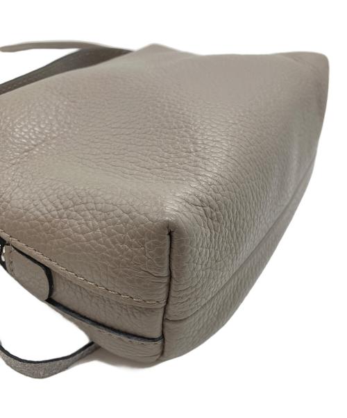 GIANNI CHIARINI（ジャンニ キアリーニ）GIANNI CHIARINI (ジャンニ キアリーニ) ALIFA/アリファレザーショルダーバッグ グレーの古着・服飾アイテム