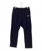 WHITE MOUNTAINEERING×UMBROホワイトマウンテ二アニング×アンブロ）の古着「VELOUR PANTS」｜ネイビー