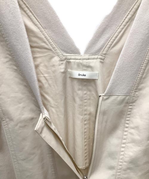anuke（アンヌーク）anuke (アンヌーク) Drawstring Vneck Combinaison アイボリー サイズ:38の古着・服飾アイテム