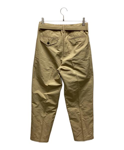 TOGA VIRILIS（トーガ ビリリース）TOGA VIRILIS (トーガ ビリリース) ベルテッド2タックパンツ ベージュ サイズ:44の古着・服飾アイテム