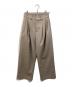 ALVNG AR ANTS（アリヴィングアーアンツ）の古着「タックパンツ」｜ベージュ