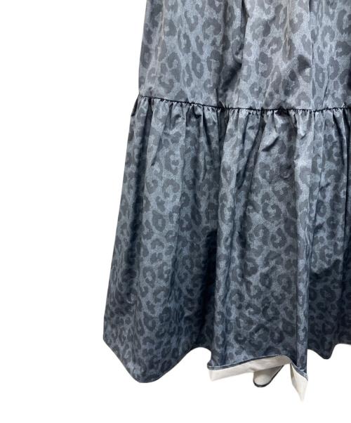 DOUBLE STANDARD CLOTHING（ダブルスタンダードクロージング）DOUBLE STANDARD CLOTHING (ダブルスタンダードクロージング) デニムレオパードプリントティアードスカート インディゴ サイズ:36 未使用品の古着・服飾アイテム