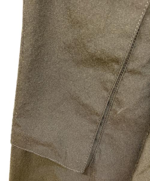 Rich I（リッチアイ）Rich I (リッチアイ) TUCK WIDE CARGO TROUSER オリーブ サイズ:46の古着・服飾アイテム