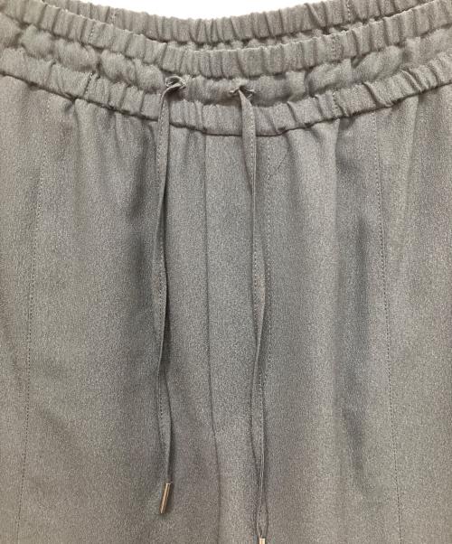 qualite（カリテ）qualite (カリテ) バックサテンジョーゼットベンツパンツ ブラック サイズ:40の古着・服飾アイテム