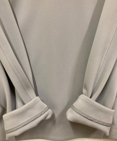 comme ca（コムサ）comme ca (コムサ) アクアスーティングジャージー ノーカラーブルゾン グレー サイズ:SIZE Mの古着・服飾アイテム