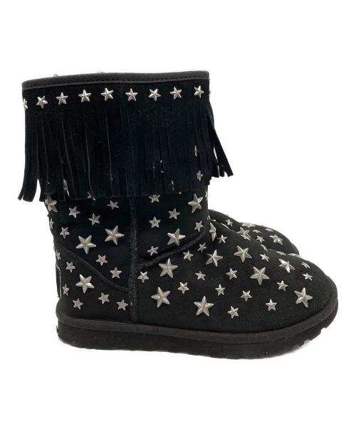 UGG（アグ）UGG (アグ) JIMMY CHOO (ジミーチュウ) スタッズフリンジムートンブーツ ブラック サイズ:22の古着・服飾アイテム