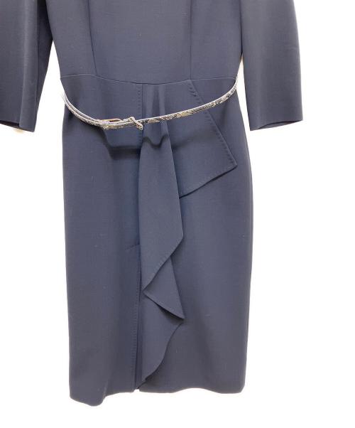 MaxMara（マックスマーラ）MaxMara (マックスマーラ) ベルト付きウールフリルワンピース ネイビー サイズ:42の古着・服飾アイテム