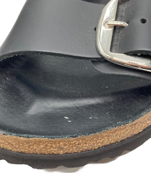 BIRKENSTOCK（ビルケンシュトック）BIRKENSTOCK (ビルケンシュトック) Arizona Big Buckle ブラック サイズ:36の古着・服飾アイテム