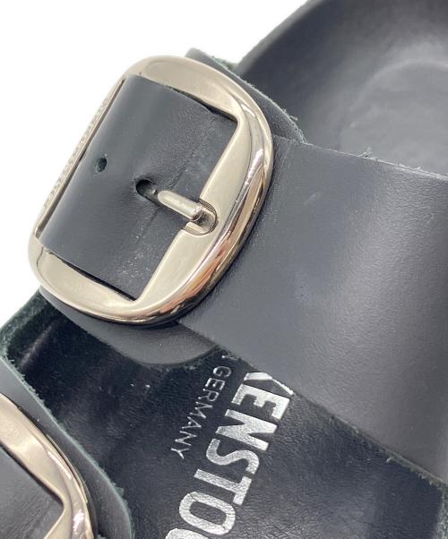 BIRKENSTOCK（ビルケンシュトック）BIRKENSTOCK (ビルケンシュトック) Arizona Big Buckle ブラック サイズ:36の古着・服飾アイテム