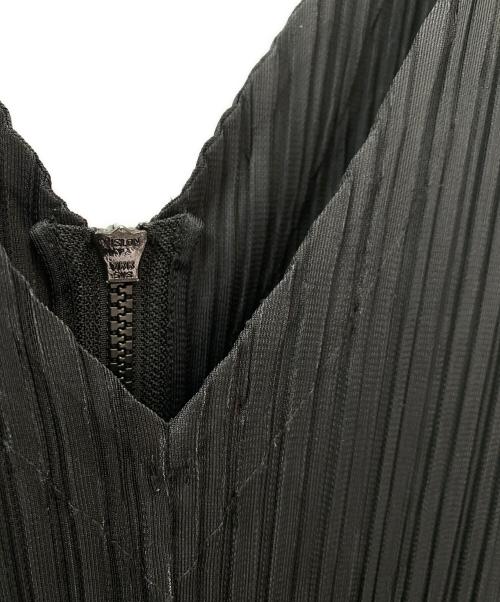 PLEATS PLEASE（プリーツプリーズ）PLEATS PLEASE (プリーツプリーズ) FLUFFY BASICS JUMPSUIT ブラック サイズ:2の古着・服飾アイテム