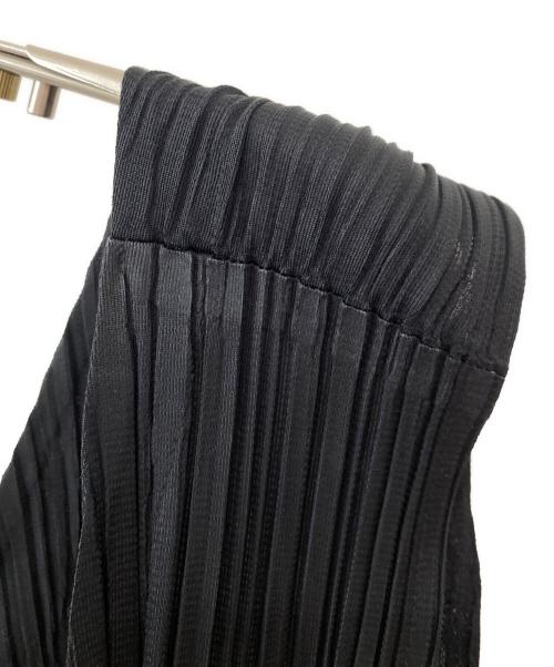 PLEATS PLEASE（プリーツプリーズ）PLEATS PLEASE (プリーツプリーズ) FLUFFY BASICS JUMPSUIT ブラック サイズ:2の古着・服飾アイテム