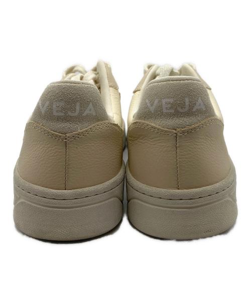 VEJA（ヴェジャ）VEJA (ヴェジャ) スニーカー ベージュ サイズ:23の古着・服飾アイテム
