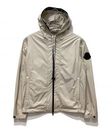 MONCLER（モンクレール）の古着「CARLES/マウンテンパーカー」｜ベージュ