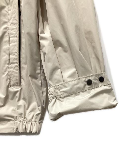 MONCLER（モンクレール）MONCLER (モンクレール) CARLES/マウンテンパーカー ベージュ サイズ:1の古着・服飾アイテム
