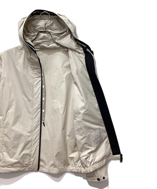 MONCLER（モンクレール）MONCLER (モンクレール) CARLES/マウンテンパーカー ベージュ サイズ:1の古着・服飾アイテム