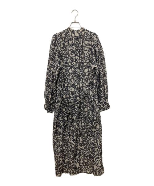 HYKE（ハイク）HYKE (ハイク) PEBBLE PRINTED MAXI DRESS グレー サイズ:2の古着・服飾アイテム