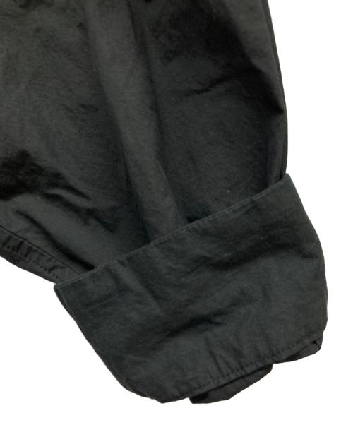STILL BY HAND（スティルバイハンド）STILL BY HAND (スティルバイハンド) ガーメントダイオーバーシャツ ブラック サイズ:SIZE 46 未使用品の古着・服飾アイテム