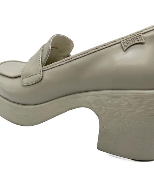 CAMPER（カンペール）CAMPER (カンペール) CAMPER　ローファー ベージュ サイズ:38の古着・服飾アイテム