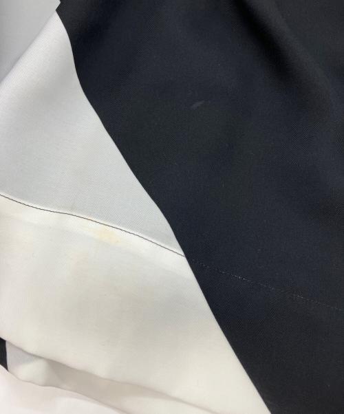 ISSEY MIYAKE（イッセイミヤケ）ISSEY MIYAKE (イッセイミヤケ) タックスカート ブラック サイズ:2の古着・服飾アイテム