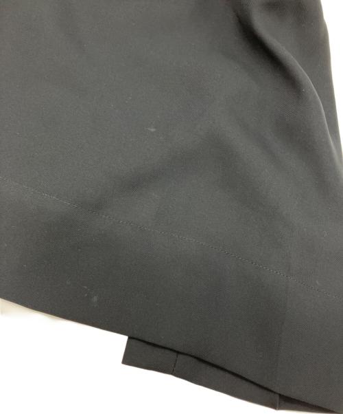 ISSEY MIYAKE（イッセイミヤケ）ISSEY MIYAKE (イッセイミヤケ) タックスカート ブラック サイズ:2の古着・服飾アイテム