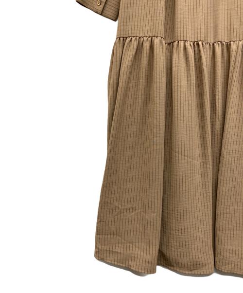 SLOBE IENA（スローブ イエナ）SLOBE IENA (スローブ イエナ) チョークストライプティアードシャツワンピース ブラウン サイズ:Free 未使用品の古着・服飾アイテム