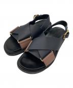 MARNIマルニ）の古着「フスベット レザーストラップサンダル」｜ブラック