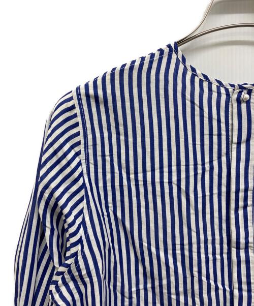 IENA（イエナ）IENA (イエナ) ラミーリヨセルノーカラーブラウス ブルー サイズ:Free 未使用品の古着・服飾アイテム