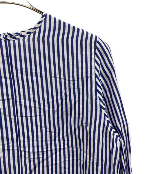 IENA（イエナ）IENA (イエナ) ラミーリヨセルノーカラーブラウス ブルー サイズ:Free 未使用品の古着・服飾アイテム