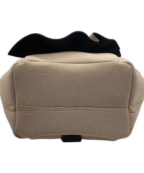 Rapture（ラプチャー）Rapture (ラプチャー) ネイプルズラッフル2WAYバッグ ベージュの古着・服飾アイテム