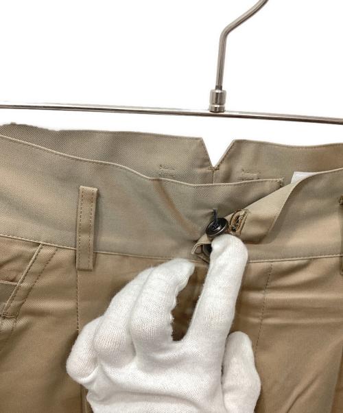 foufou（フーフー）foufou (フーフー) tamamushi adjsut slacks（タマムシアジャストスラックス） カーキ サイズ:1の古着・服飾アイテム