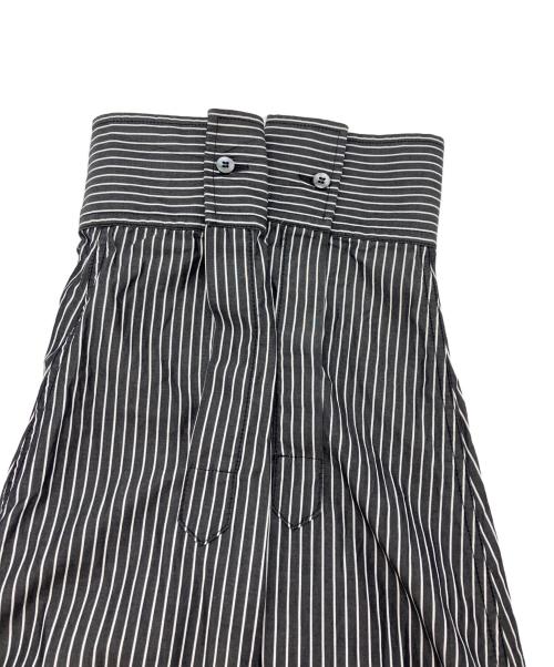 MM6 Maison Margiela（エムエムシックスメゾンマルジェラ）MM6 Maison Margiela (エムエムシックスメゾンマルジェラ) ストライプシャツ ブラック サイズ:38の古着・服飾アイテム