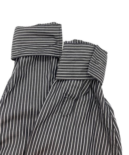MM6 Maison Margiela（エムエムシックスメゾンマルジェラ）MM6 Maison Margiela (エムエムシックスメゾンマルジェラ) ストライプシャツ ブラック サイズ:38の古着・服飾アイテム
