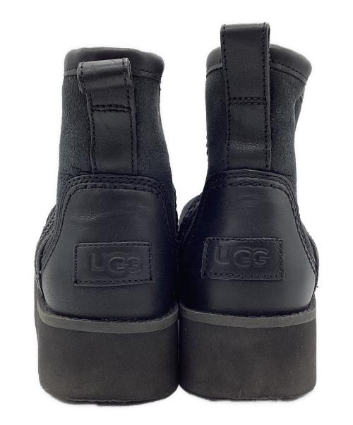 UGG（アグ）UGG (アグ) Classic Rebel Biker Mini ブラック サイズ:SIZE 23cmの古着・服飾アイテム