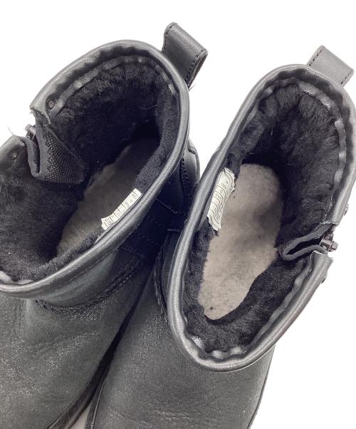 UGG（アグ）UGG (アグ) Classic Rebel Biker Mini ブラック サイズ:SIZE 23cmの古着・服飾アイテム