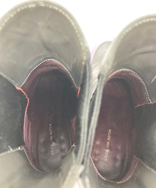 DRIES VAN NOTEN（ドリスヴァンノッテン）DRIES VAN NOTEN (ドリスヴァンノッテン) チャンキープラットフォームパテントブーツ グレー×パープル サイズ:SIZE 35の古着・服飾アイテム