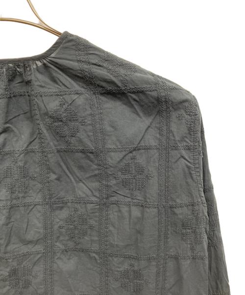 KAGURE（カグレ）KAGURE (カグレ) クロスステッチドロストブラウス ブラック サイズ:Freeの古着・服飾アイテム