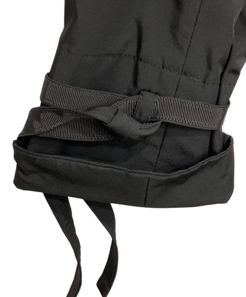 FOXEY NEWYORK（フォクシーニューヨーク）FOXEY NEWYORK (フォクシーニューヨーク) ストレッチ タフタ トレンチコート ブラック サイズ:40の古着・服飾アイテム