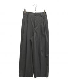 UNITED ARROWS（ユナイテッドアローズ）の古着「タックテーパード クロップドパンツ」｜グレー