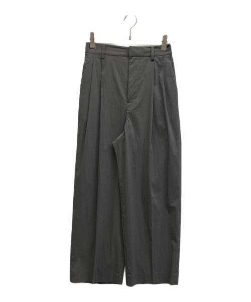UNITED ARROWS（ユナイテッドアローズ）UNITED ARROWS (ユナイテッドアローズ) タックテーパード クロップドパンツ グレー サイズ:36の古着・服飾アイテム