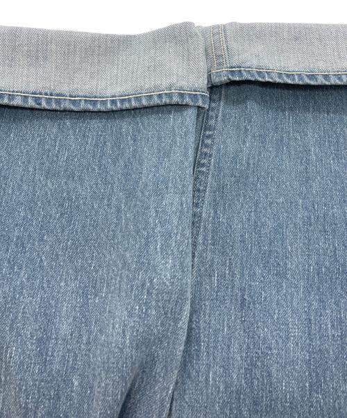 AURALEE（オーラリー）AURALEE (オーラリー) SELVEDGE FADED LIGHT DENIM WIDE PANTS インディゴ サイズ:SIZE 4の古着・服飾アイテム